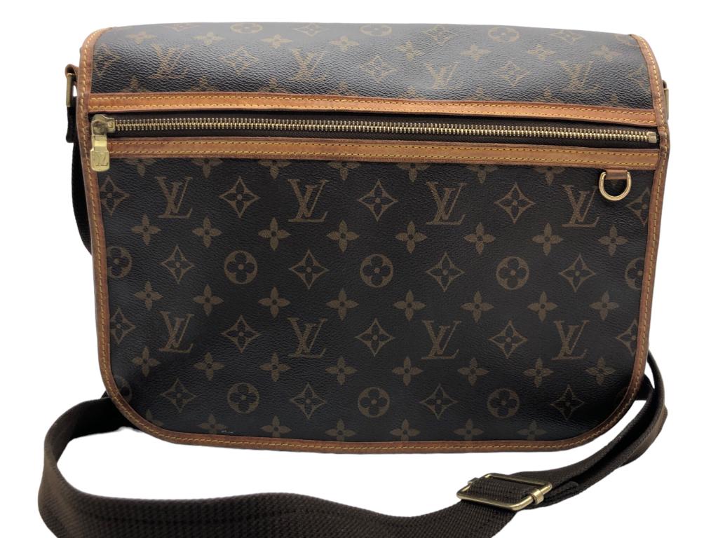LOUIS VUITTON BOSPHORE MONOGRAMMED MESSENGER (1 of 5)
