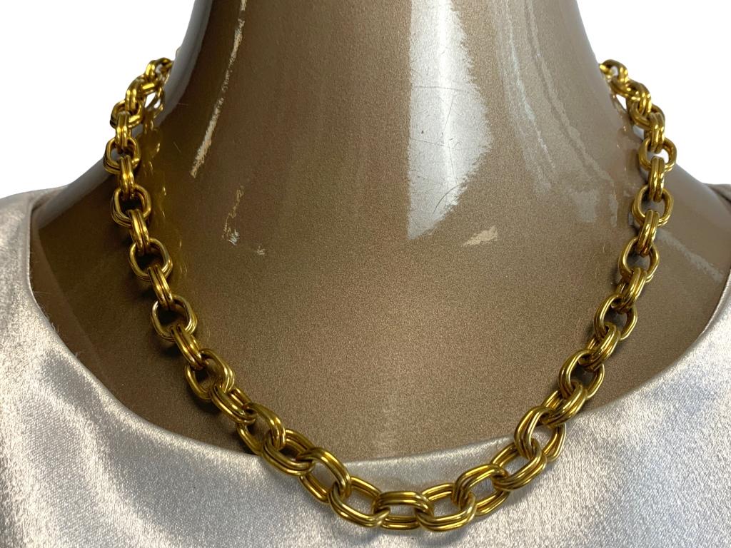 KENNETH J. LANE GOLD LINK NECKLACE 18": -KENNETH J. LANE GOLD LINK NECKLACE 18" -SIZE 9" DROPJR 02/14