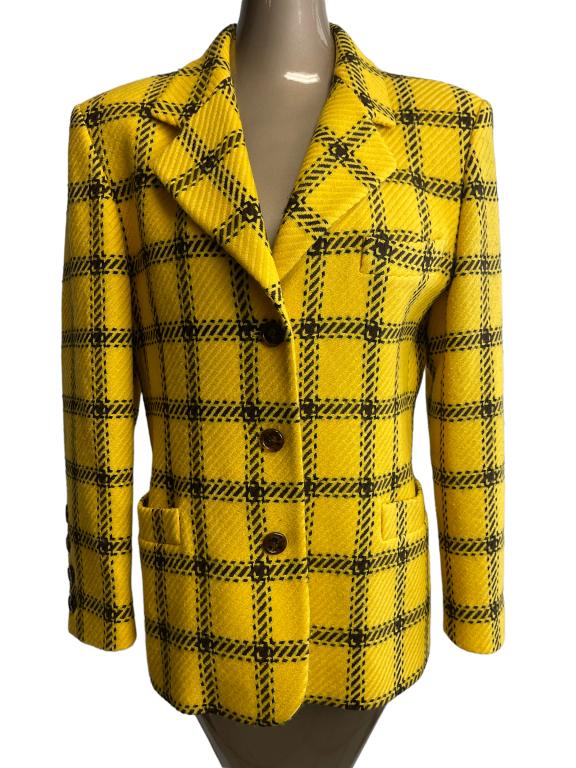 VTG ESCADA YELLOW & BLACK WOOL JACKET: -VTG ESCADA YELLOW & BLACK WOOL JACKET -VERY GOOD PRE OWNED CONDITION -19" SHOULDER -17.5" BUST -18.5" WAIST