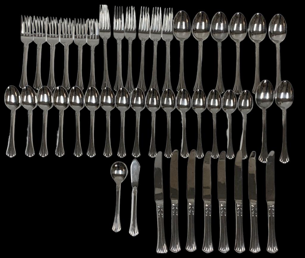 LEONARD "CLASSIC PLUME" STAINLESS FLATWARE SET (1 of 4)