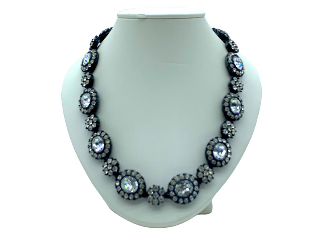 VTG METAL FRAME LARGE JEWEL CHOKER NECKLACE: -VTG METAL FRAME LARGE STONE CHOKER NECKLACE -BLACK METAL SHOWS SIGNS OF WEAR CONSISTENT WITH AGE -SIZE:JR 02/17