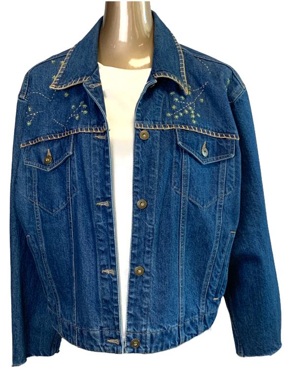 VTG LIZ CLAIBORNE EMBROIDERED DENIM JACKET SZ L (1 of 3)