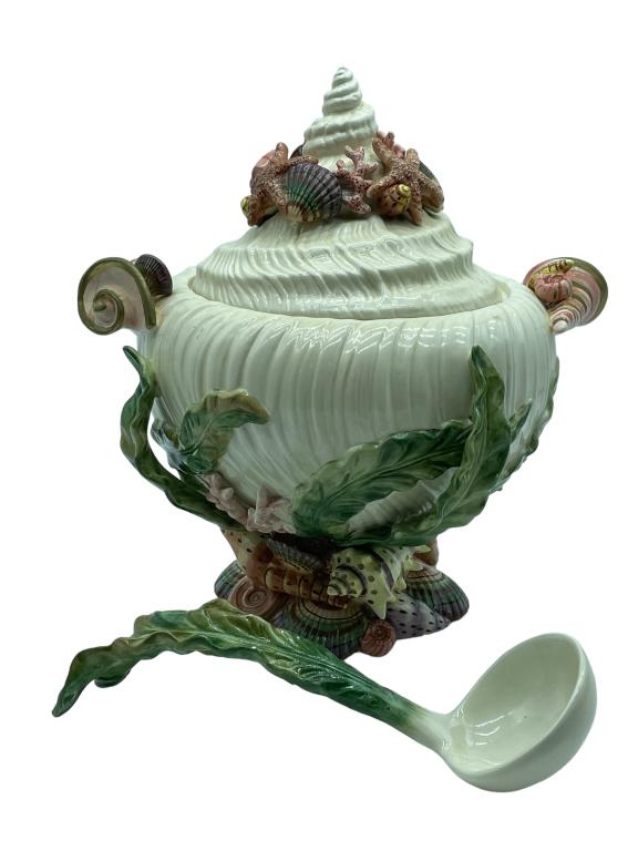 FITZ AND FLOYD TUREEN OCEANIA TUREEN 13" (1 of 13)
