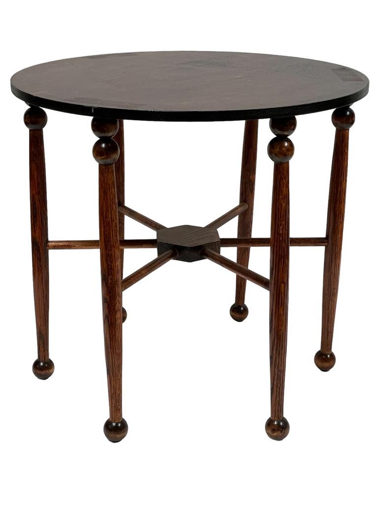 VINTAGE MID CENTURY WOOD CARVED SIDE TABLE 18" (1 of 6)
