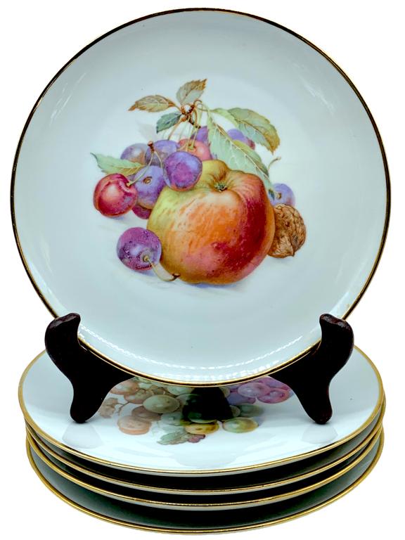 VTG SCHUMANN PORCELAIN PLATE COLLECTION (5) (1 of 4)