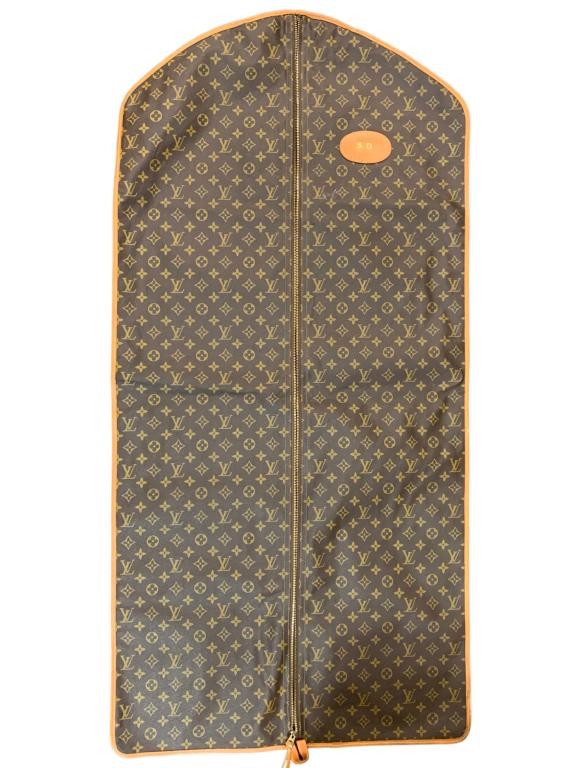 CLASSIC LOUIS VUITTON MONOGRAM GARMENT BAG (1 of 2)