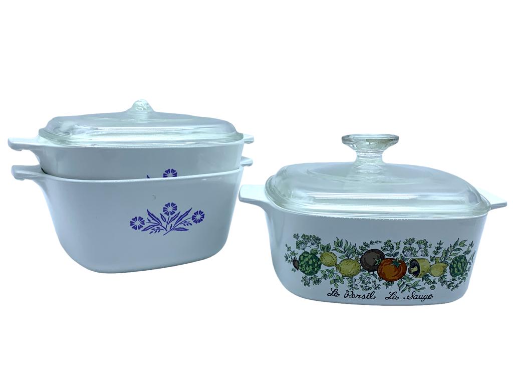 VTG CORNINGWARE COLLECTION WIT LIDS (1 of 3)