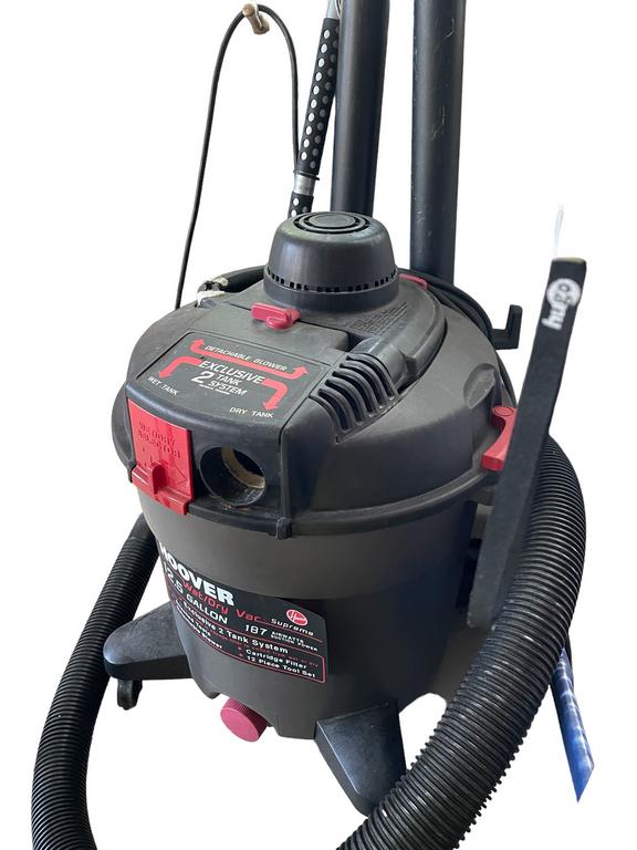 HOOVER 12.5 GALLON WET DRY VAC (1 of 3)