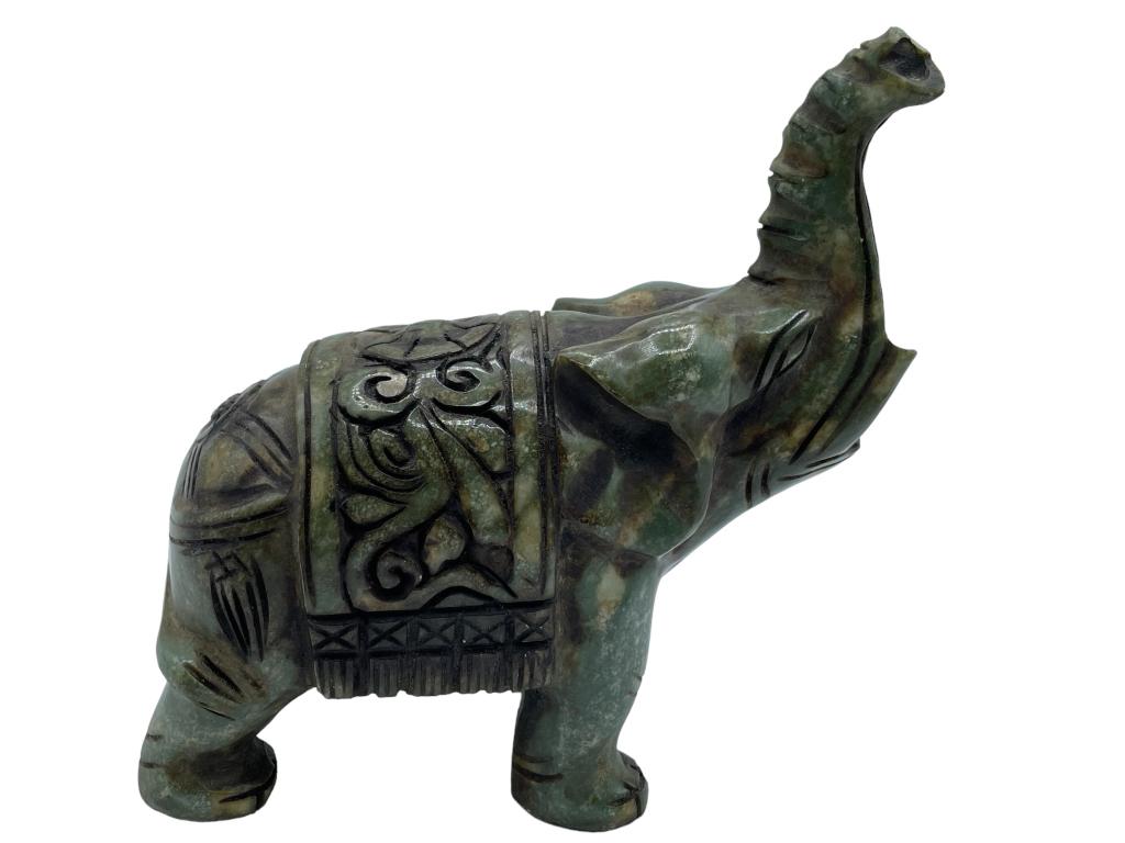 ANTIQUE CHINESE CARVED STONE ELEPHANT 5" (1 of 7)