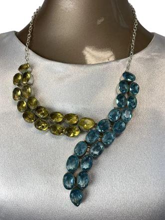 VINTAGE TWO TONE CRYSTAL NECKLACE (1 of 2)