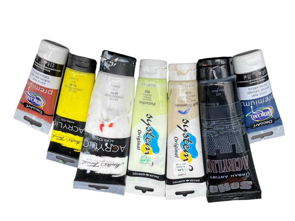 LOT OF ASSORTED ARTISTS PAINT | ART SUPPLIES (1 of 2)