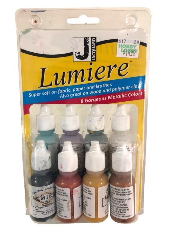 LUMIERE LIGHT BODY METALLIC INK 8 PACK (1 of 2)