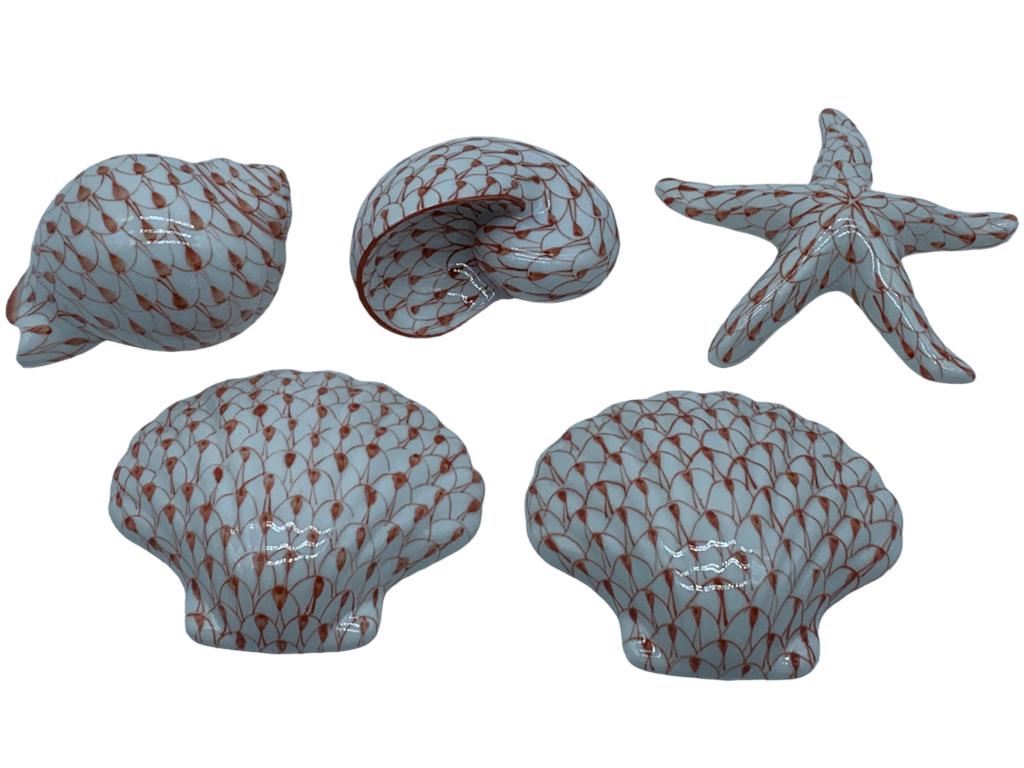 HEREND STYLE PORCELAIN SEA SHELL FIGURINES (5) (1 of 4)
