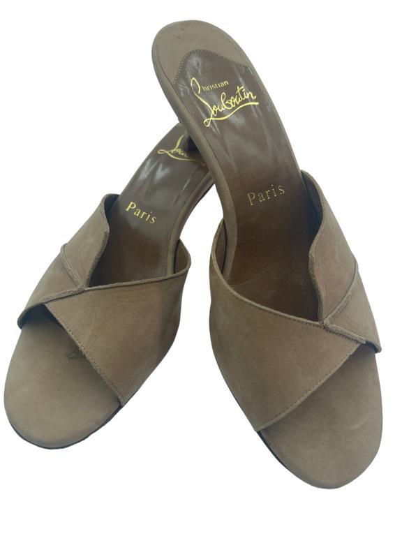 CHRISTIAN LOUBOUTIN SUEDE SANDALS SZ 37 1/2: CHRISTIAN LOUBOUTIN SUEDE SANDALS SZ 37 1/2 -VERY GOOD PREOWNED CONDITION