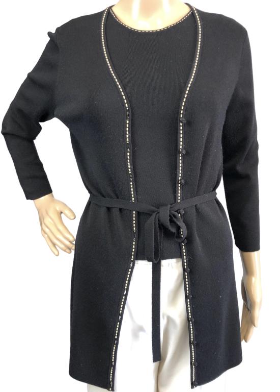 ANNE KLIEN SLEEVELESS SWEATER TOP & CARDIGAN COMBO: -ANNE KLIEN NY BLACK SLEEVELESS SWEATER TOP & CARDIGAN COMBO-TOP AND CARDIGAN SWEATER-MADE OF SILK NYLON & SPANDEX-GOOD PREOWNED CONDITION-SIZE: SMALLBTQ RCK 04/25
