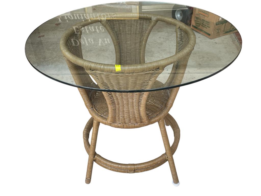 VINTAGE BAMBOO RATTAN DINING TABLE W GLASS TOP 36" (1 of 7)