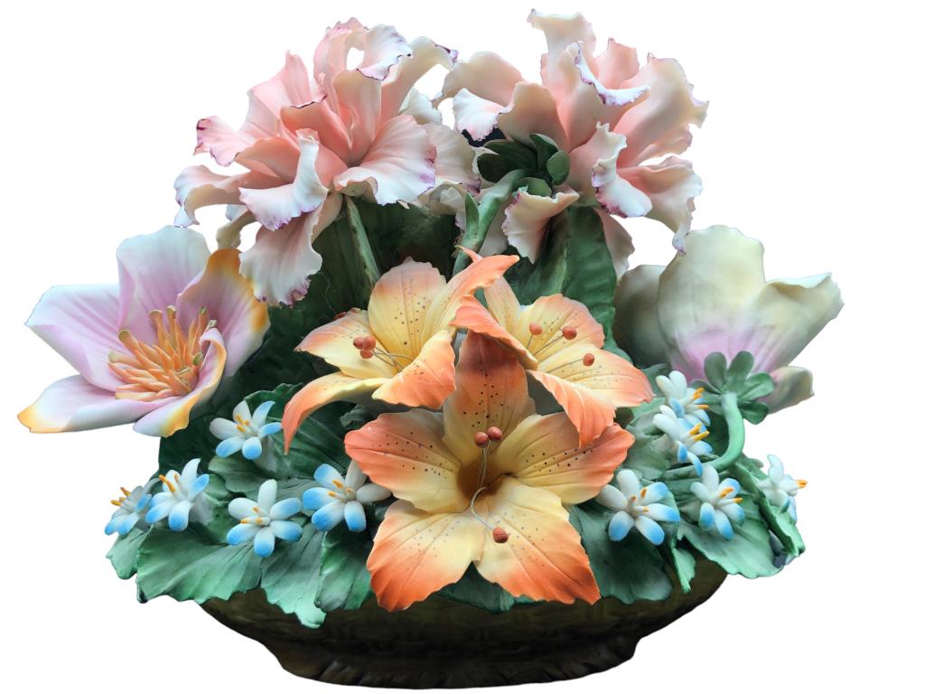 LIMITED EDITION CAPODIMONTE FLOWER BASKET BOUQUET (1 of 4)