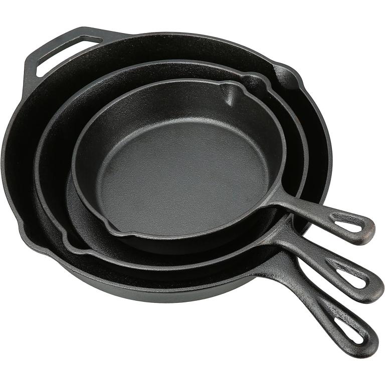 NEW! OZARK TRAIL 3 PIECE CAST IRON SKILLET SET (1 of 1)