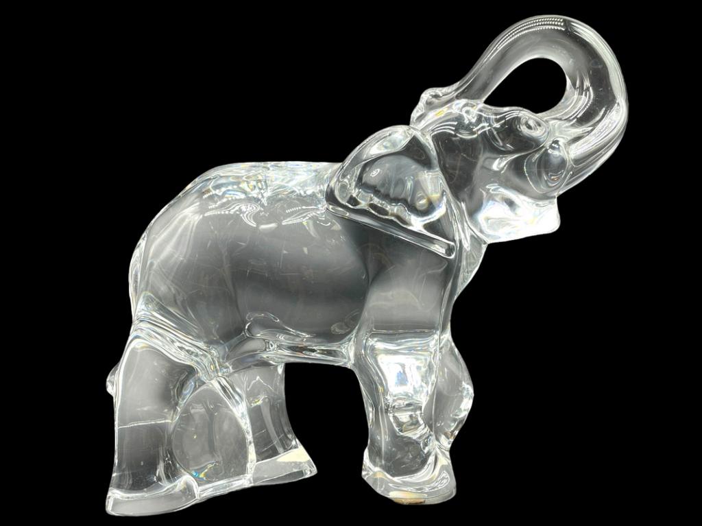 BACCARAT FRANCE CRYSTAL GLASS ELEPHANT FIGURINE 6" (1 of 5)