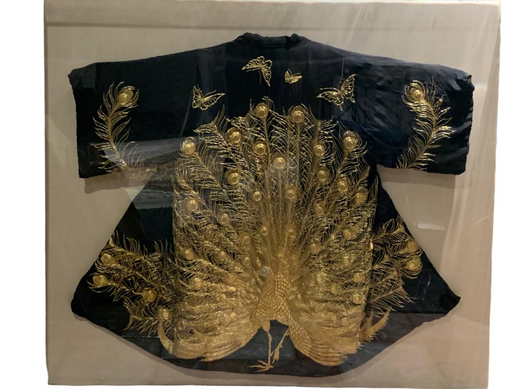 VTG FRAMED BLACK & GOLD KIMONO WALL ART (1 of 3)