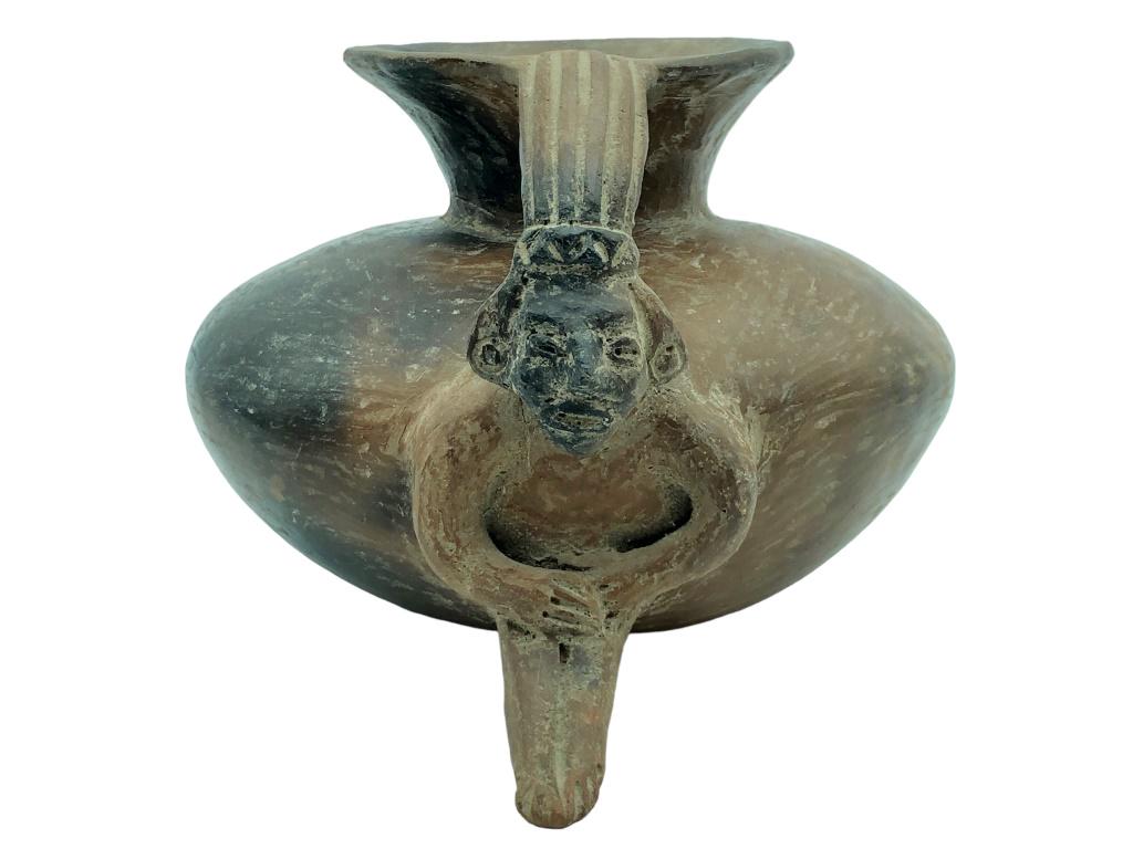PRE COLOMBIAN MEXICAN POTTERY FIGURAL VASE (1 of 6)