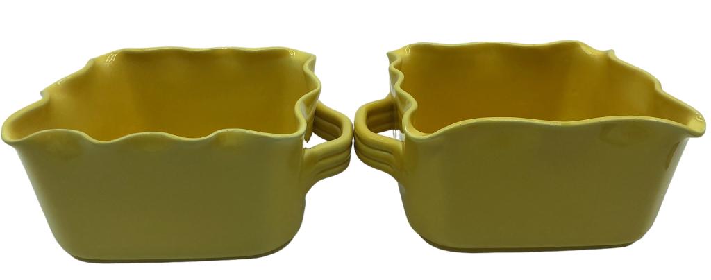 PAIR OF RUFFLED EDGE HAND GLAZED BAKING DISH (2) (1 of 6)