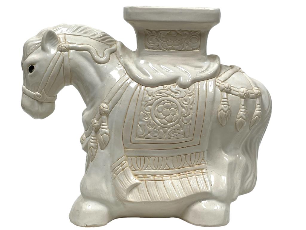 VINTAGE MID MOD CHINOISERIE CERAMIC GARDEN STOOL (1 of 7)