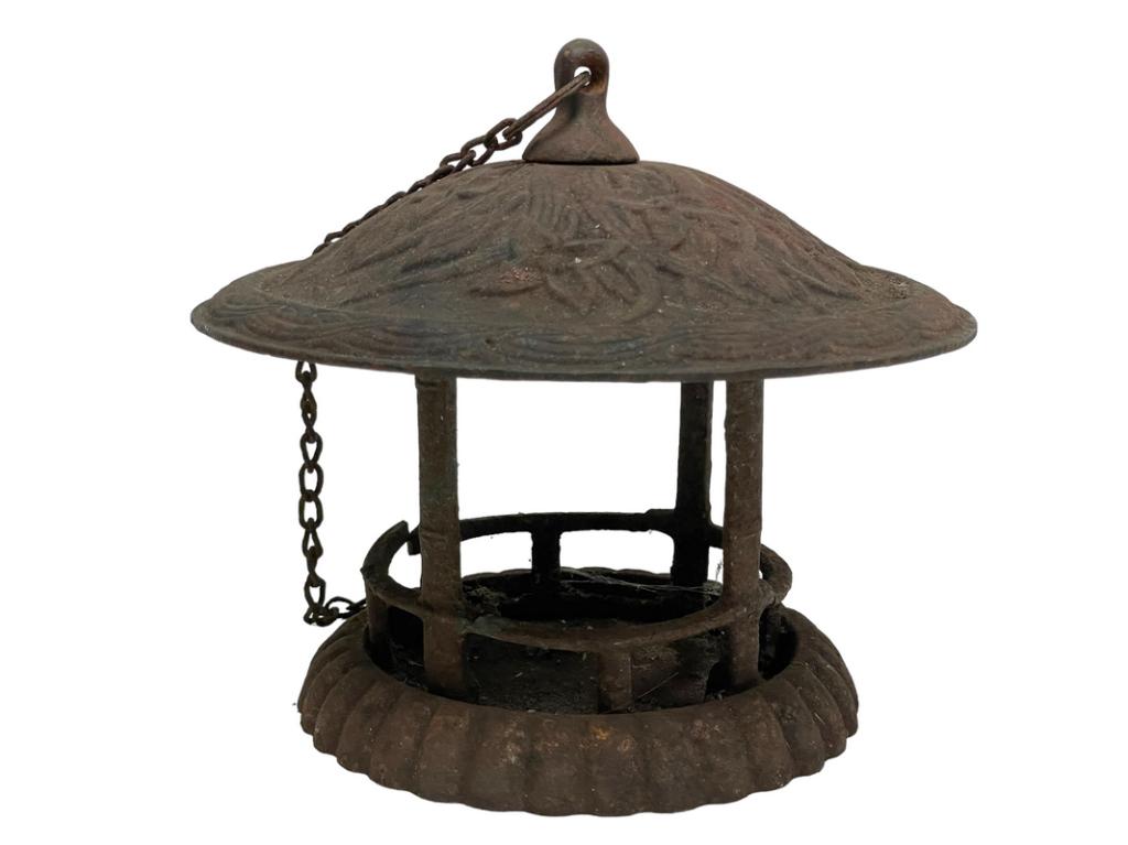CAST IRON ASIAN STYLE PAGODA LANTERN (1 of 6)
