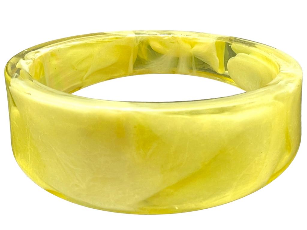 VTG MID MOD YELLOW LUCITE BANGLE BRACELET (1 of 6)
