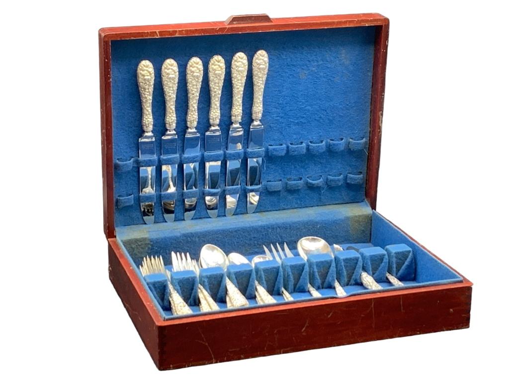 THE STIEFF CO. 31 PIECE STERLING SILVERWARE 1408g (1 of 5)