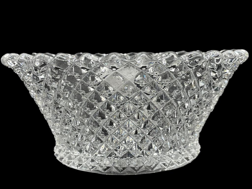 WESTMORLAND STYLE GLASS HOBNAIL CANDY DISH 2.5": -WESTMORLAND GLASS STYLE HOBNAIL PATTERN CANDY DISH -GOOD CONDITION -JR EST SLE