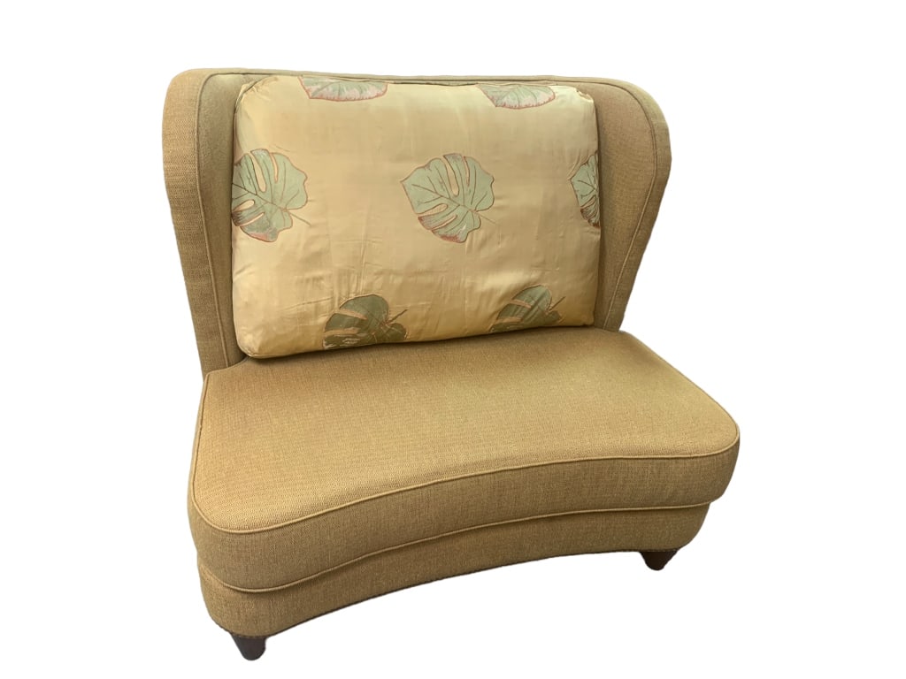 MARGE CARSON STYLE CONVERSATION SETTEE CHAIR (1 of 9)