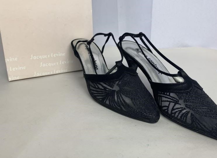 JACQUES LEVINE BLACK LACE EVENING SLING BACK PUMPS (1 of 2)