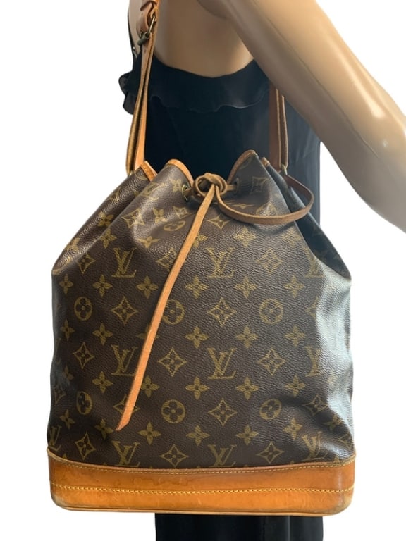 LOUIS VUITTON MONOGRAMMED NOE SHOULDER BAG (1 of 5)