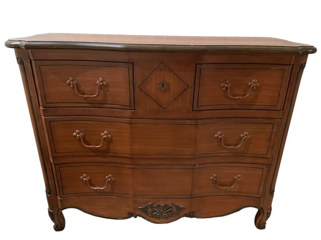 VINTAGE BAKER FURNITURE CO. CHEST OF DRAWERS 43" (1 of 6)