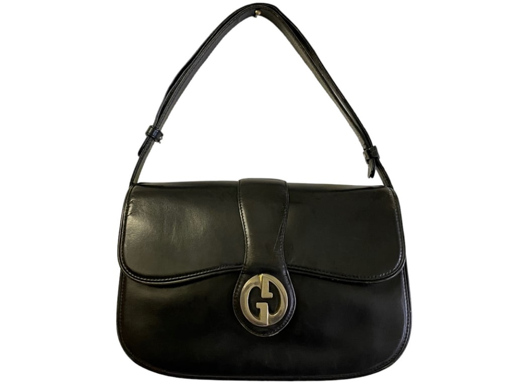 GUCCI VINTAGE SHOULDER FLAP SHOULDER BAG: GUCCI VINTAGE SHOULDER FLAP SHOULDER BAG- BLACK CALF LEATHER -CALFSKIN LEATHER -BLACK LEATHER WITH GOLD HARDWARE- 10.5*8*2 INCHES- CONDITION RATING AB -DV8 -AAU7861