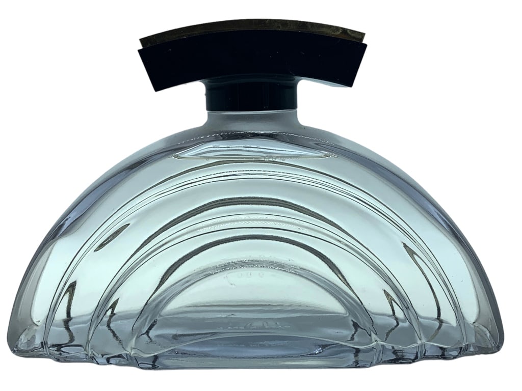 11" JULIO IGLESIAS GOLDEN SHIELD FACTICE BOTTLE (1 of 7)