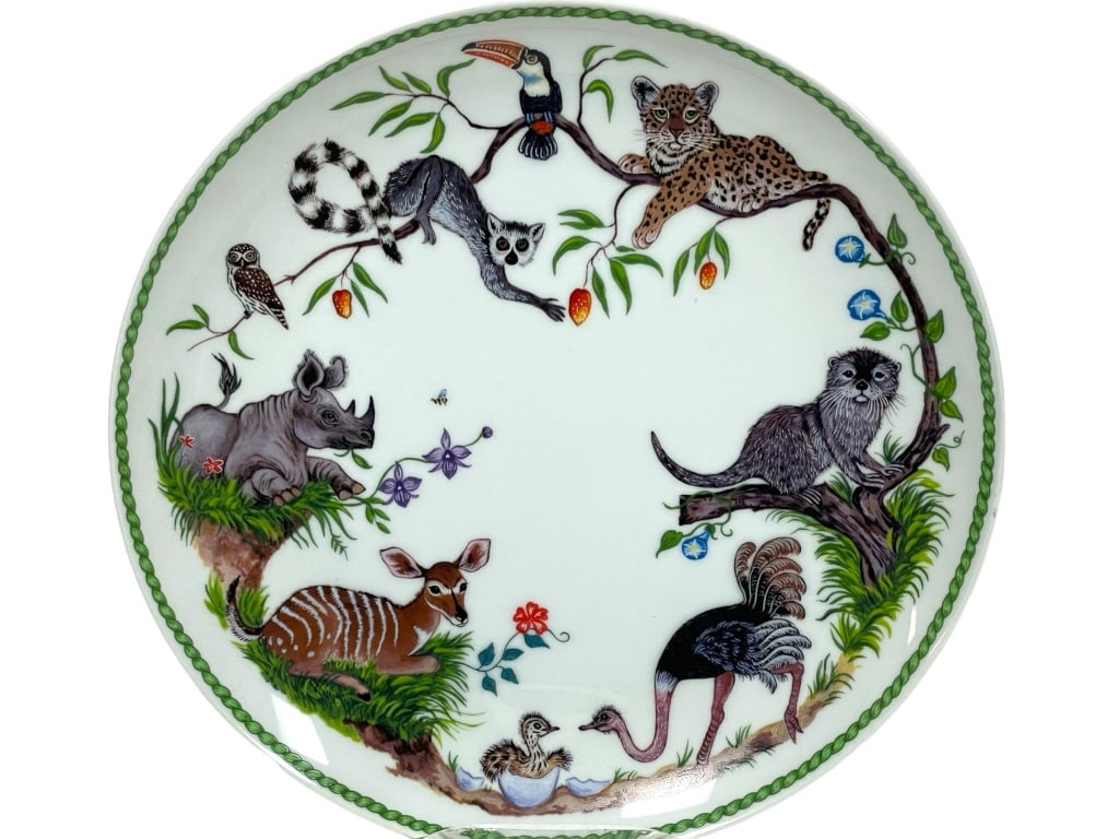 LYNN CHASE JUNGLE PARTY DECORATIVE PLATE 10.5" (1 of 3)