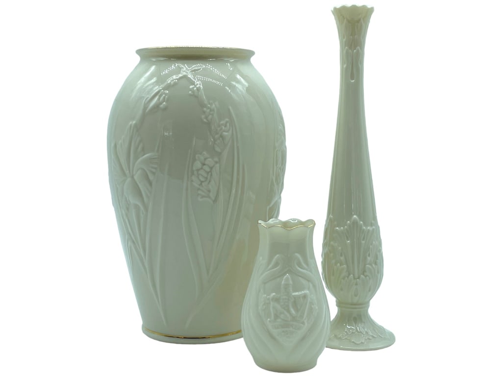 COLLECTION OF LENOX PORCELAIN VASES (3) (1 of 2)
