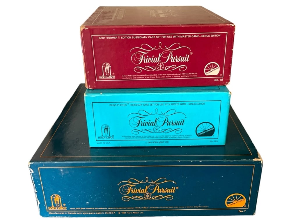 TRIVIAL PUSUIT BOARD GAME COLLECTION: SET OF 3 TRIVIAL PUSUIT BOARD GAME COLLECTION-DP8723