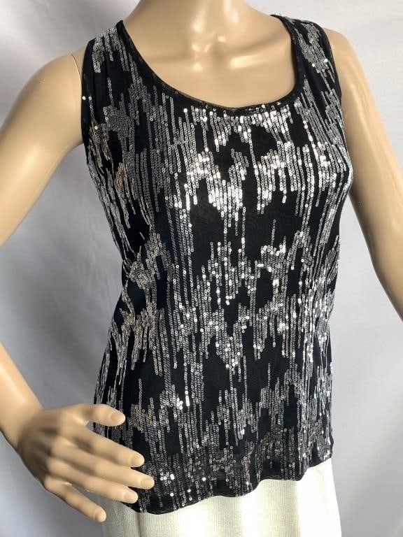CALKIN KLEIN SEQUIN WOMEN'S BLACK/SILVER TOP-LARGE (1 of 2)