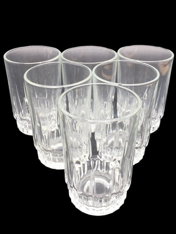 SET OF FRENCH ARCOROC STYLE SHOT GLASSES (6) (1 of 4)