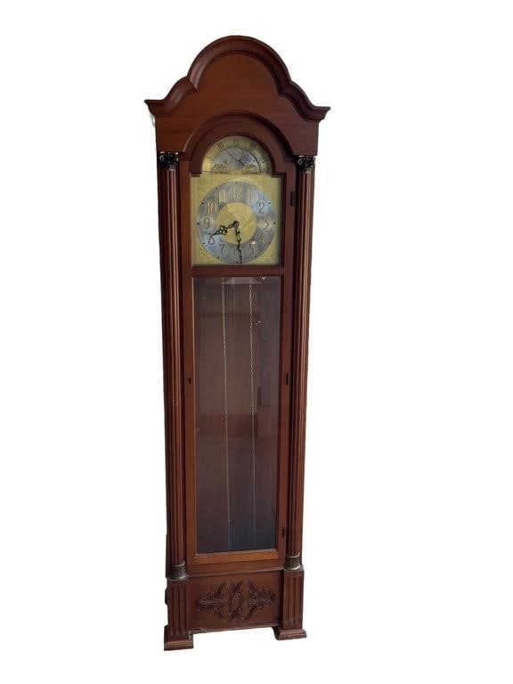 VINTAGE COLONIAL GRANDFATHER CLOCK 75" (1 of 3)