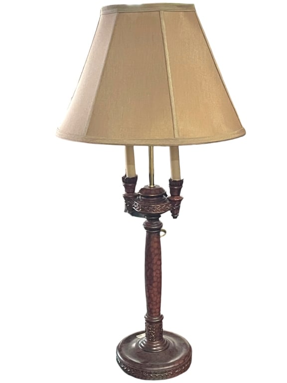 MAITLAND SMITH STYLE READING DESK LAMP 33": -MAITLAND SMITH STYLE READING DESK LAMP WITH SHADE-SIZE: 33"T -VERY GOOD PREOWNED CONDITION -JR GLRY 08/11