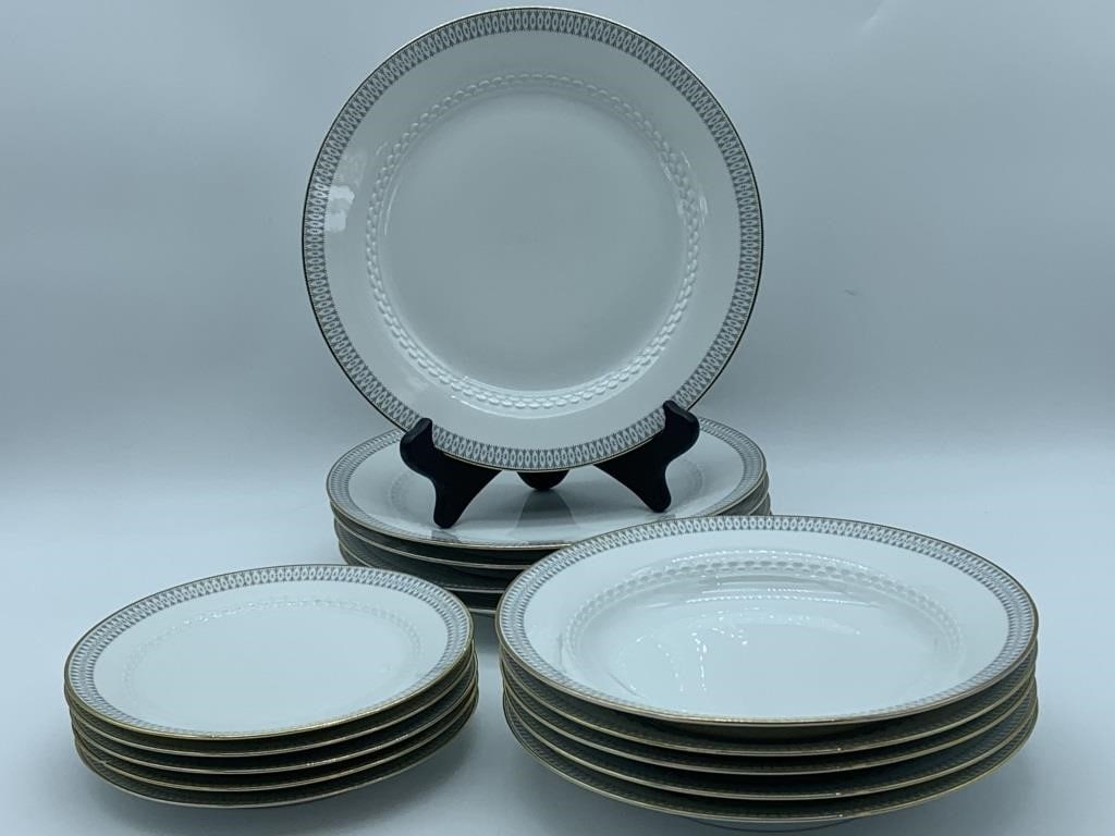 MCM HUTSCHENREUTER TIRSCHEWREUTH PLATES BOWLS (1 of 6)