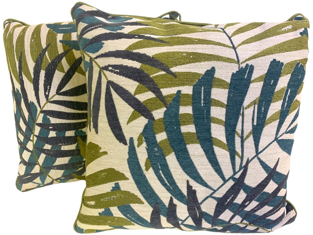 COASTAL PALM FRAN COUCH / THROW PILLOWS (2) (1 of 4)