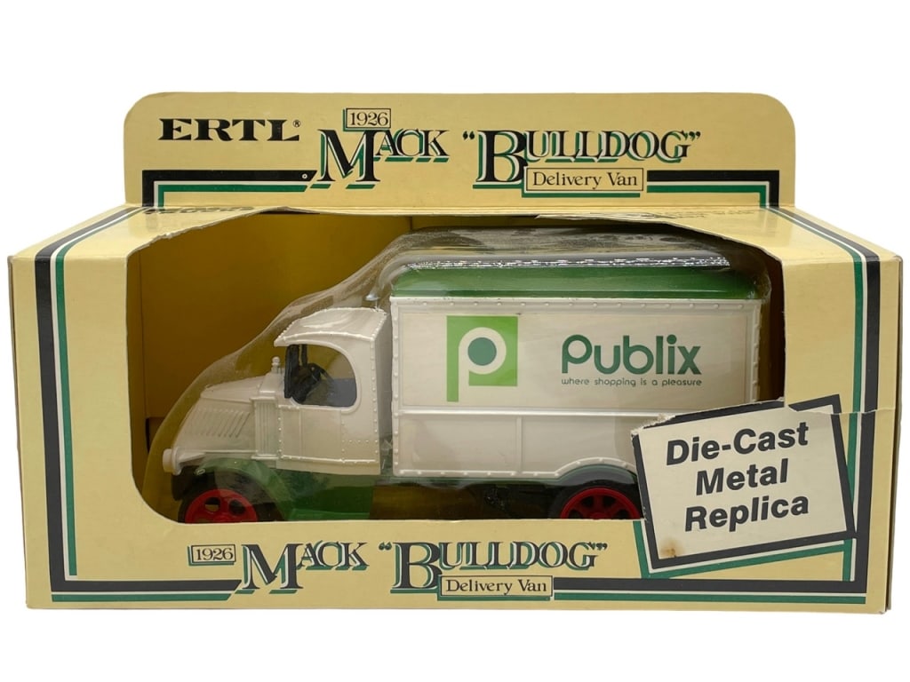 NEW! DIE-CAST METAL REPLICA PUBLIX TRUCK: -New Die-Cast Metal Replica Publix Truck (Delivery Van) 1926 Mack Bulldog-B1