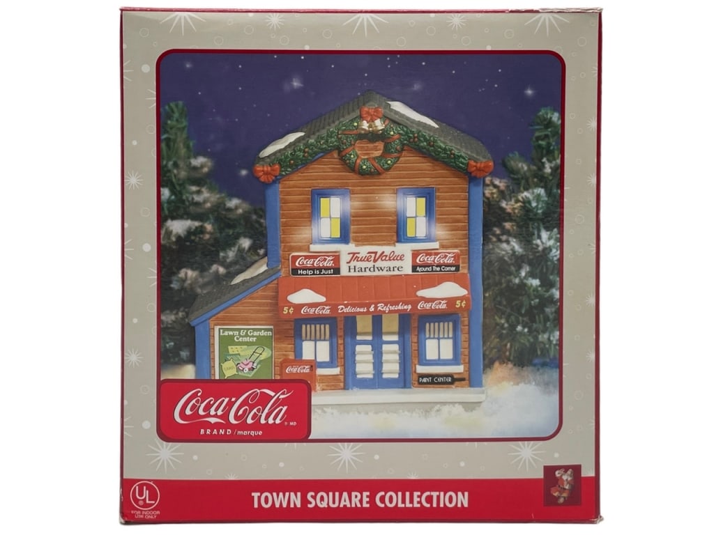 NEW! TRUE VALUE HARDWARE VILLAGE PIECE (1 of 3)