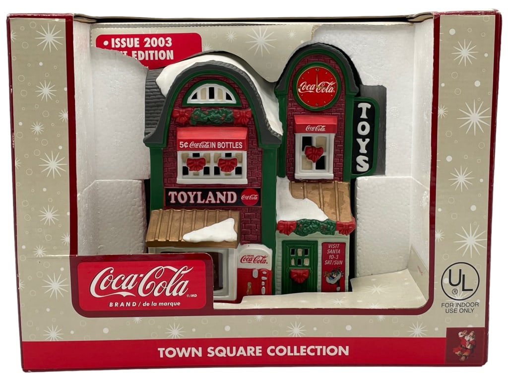 NEW! COCA-COLA TOWN SQUARE TOYLAND VILLAGE DECOR: -NEW! COCA-COLA TOWN SQUARE TOYLAND VILLAGE DECORATIVE PIECE -NEW IN BOX-B1