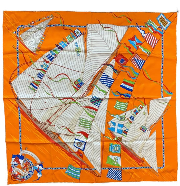 HERMES "CLAQUE AU VENT" SILK SCARF (1 of 1)
